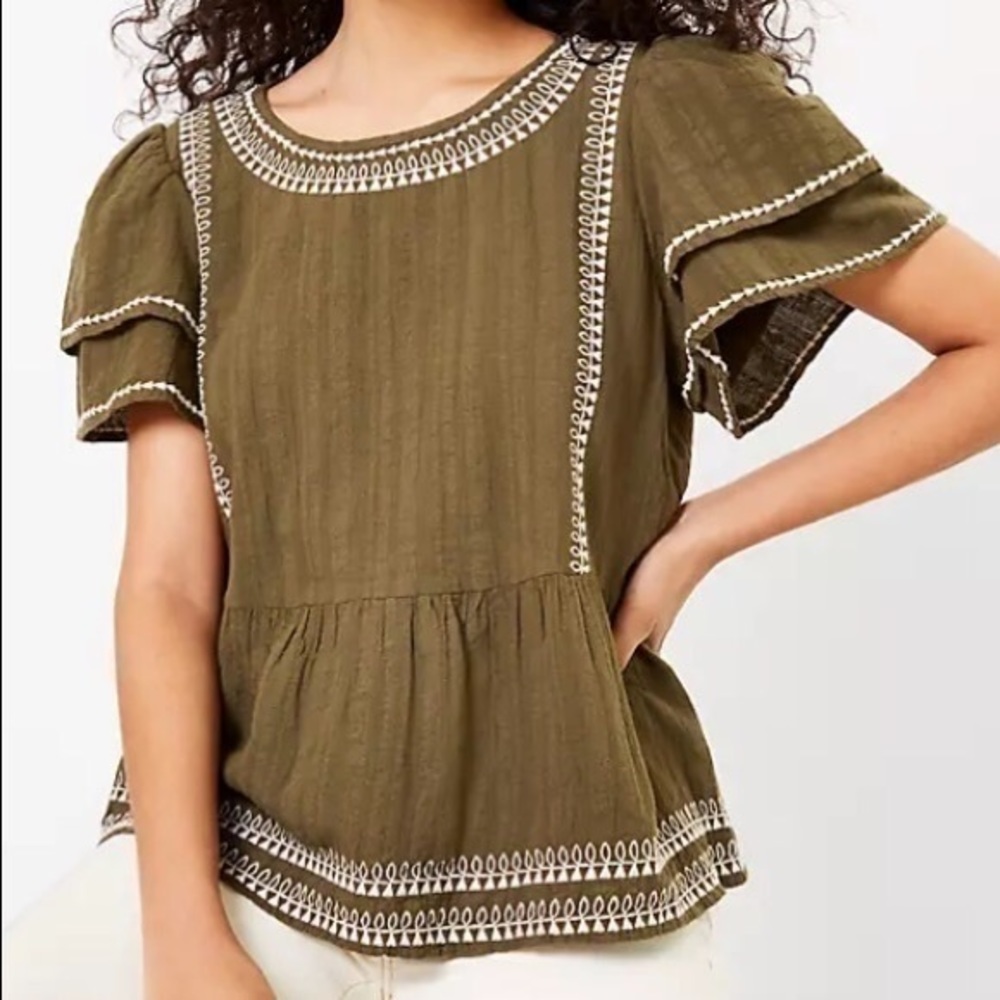 NWT Loft Flutter Sleeve Peplum Top Size Small Petite